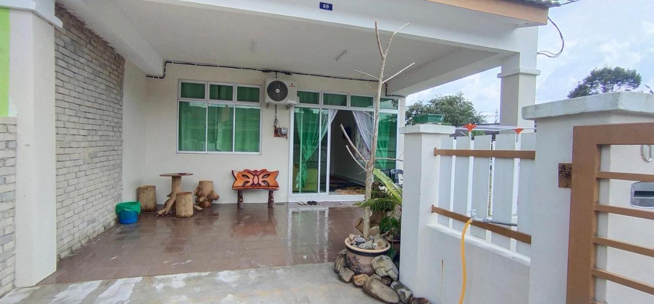 Homestay De'69 Jitra Εξωτερικό φωτογραφία